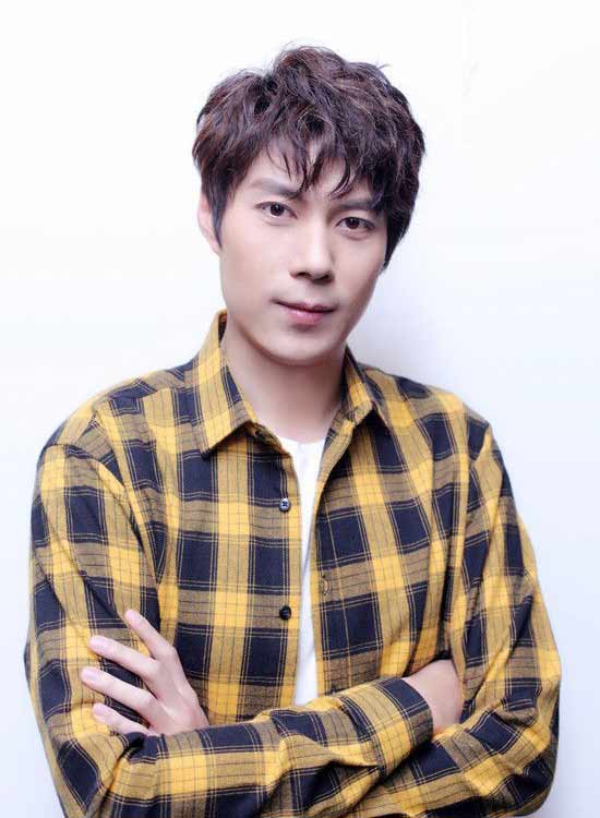 演员艾伦个人资料大揭秘，演艺之路多维解析与个人魅力展现