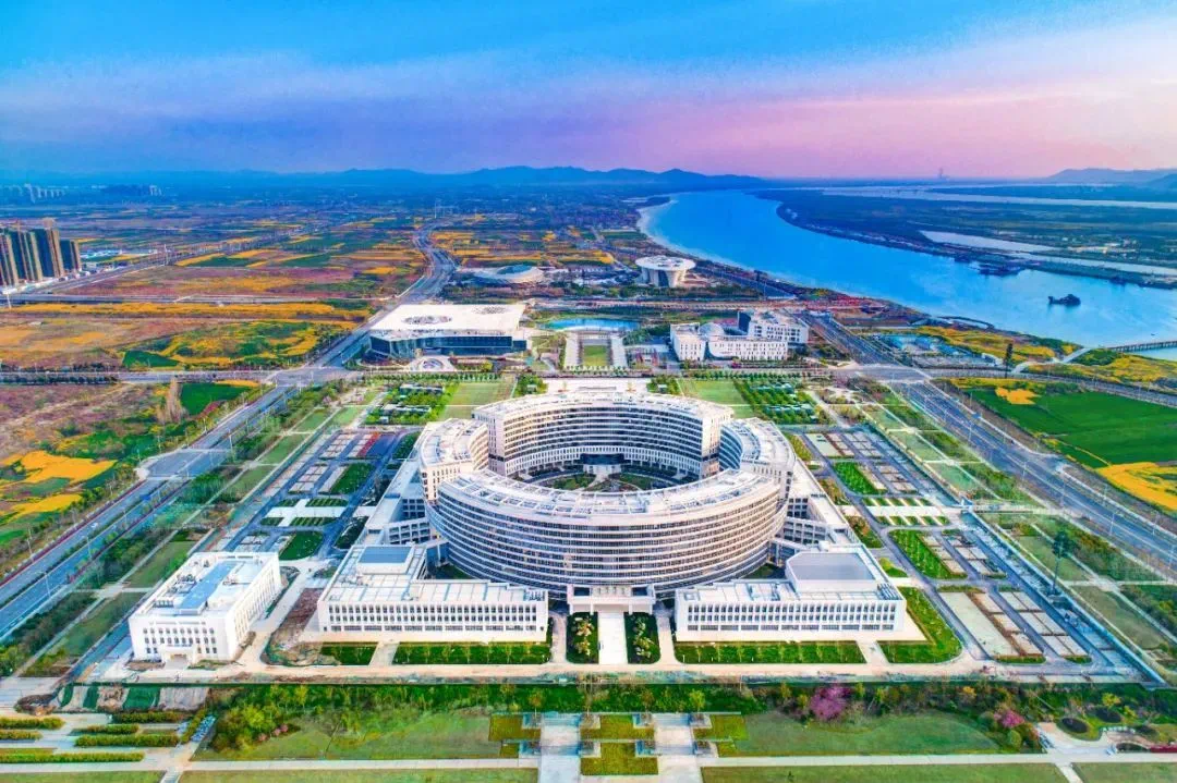 襄阳市高科技产品璀璨亮相，最新资讯引领生活变革！