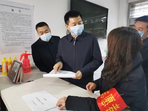 疫情下的日常趣事与暖心陪伴，最新动态跟踪报道